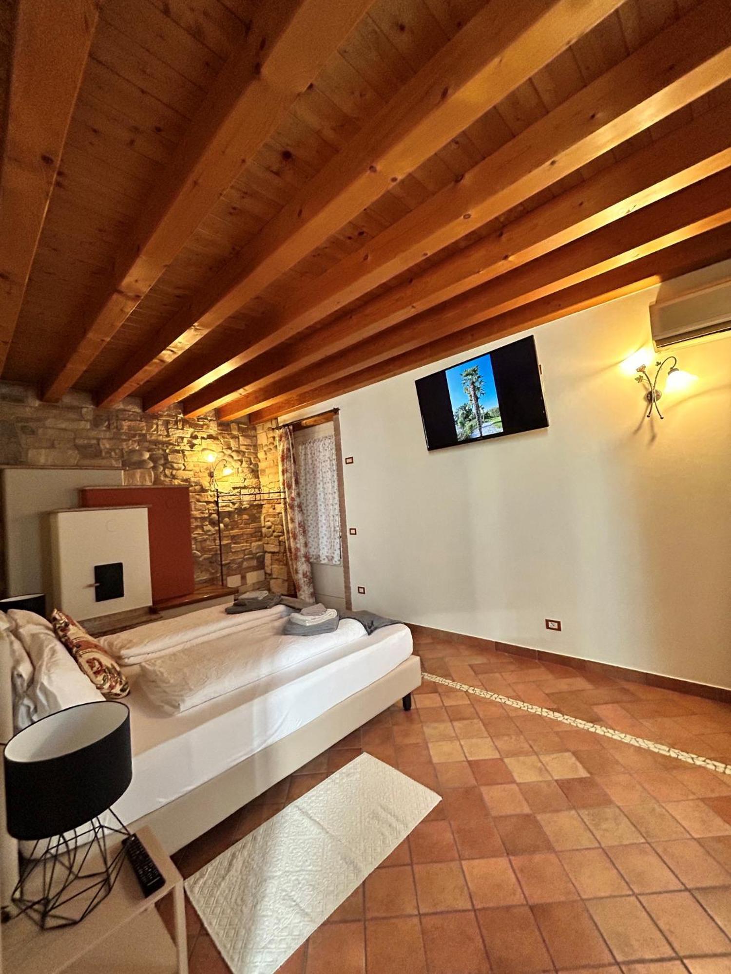 Agriturismo Le Tese Cola  Екстер'єр фото